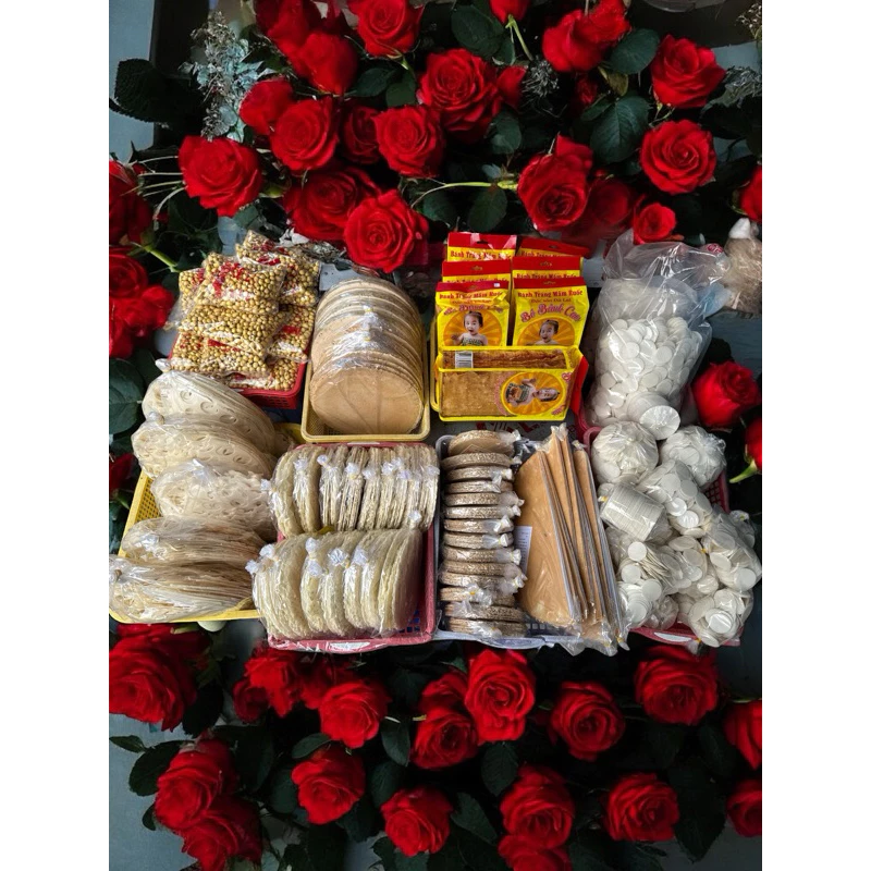 Bánh Lễ Công Giáo: Bánh Cha, Bánh Vụn, Bánh Mè Sữa – Ăn Chay Thanh Đạm
