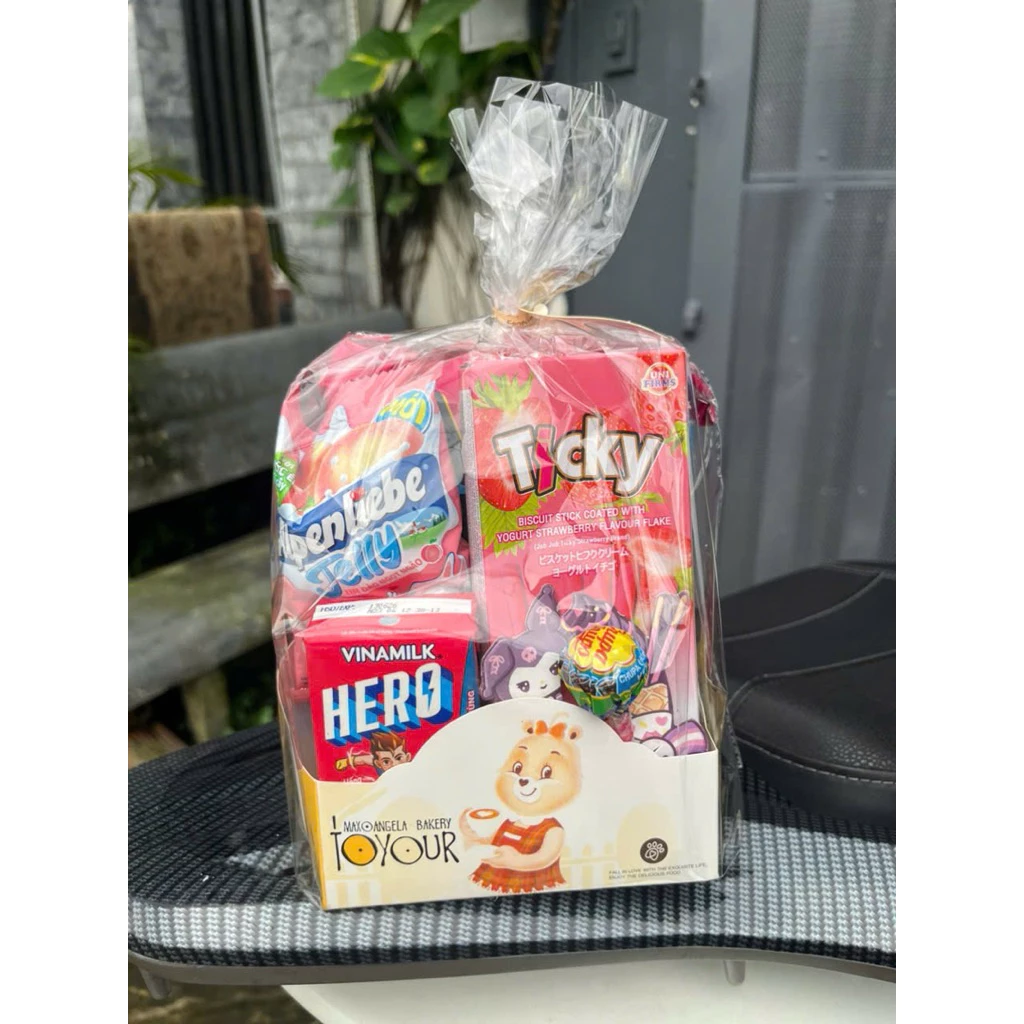 Quà sinh nhật, bánh kẹo, tốt nghiệp, giáng sinh, 1/6, trung thu tại HCM